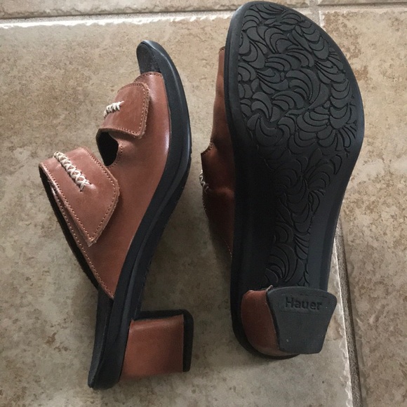 Sandals - Picture 3 of 3